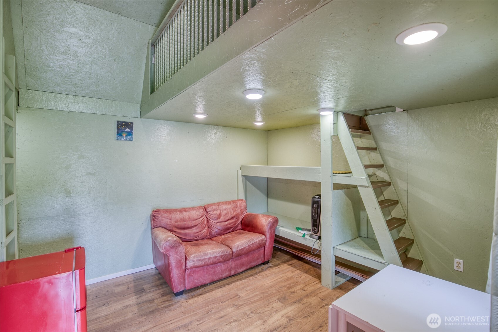 899 Wawona Avenue SW Ocean Shores WA 98569
