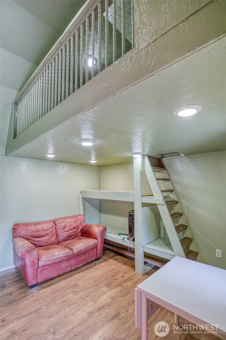 899 Wawona Avenue SW Ocean Shores WA 98569