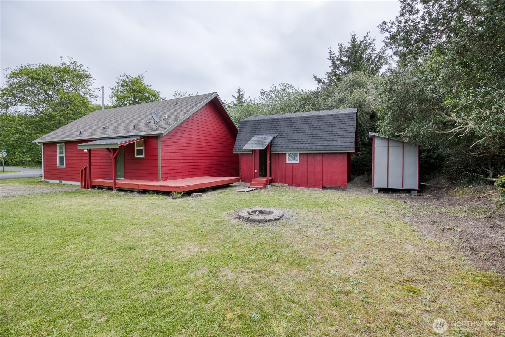 899 Wawona Avenue SW Ocean Shores WA 98569