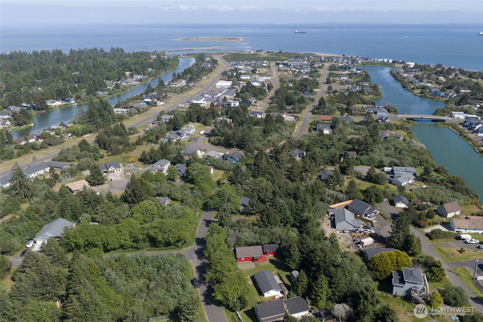 899 Wawona Avenue SW Ocean Shores WA 98569