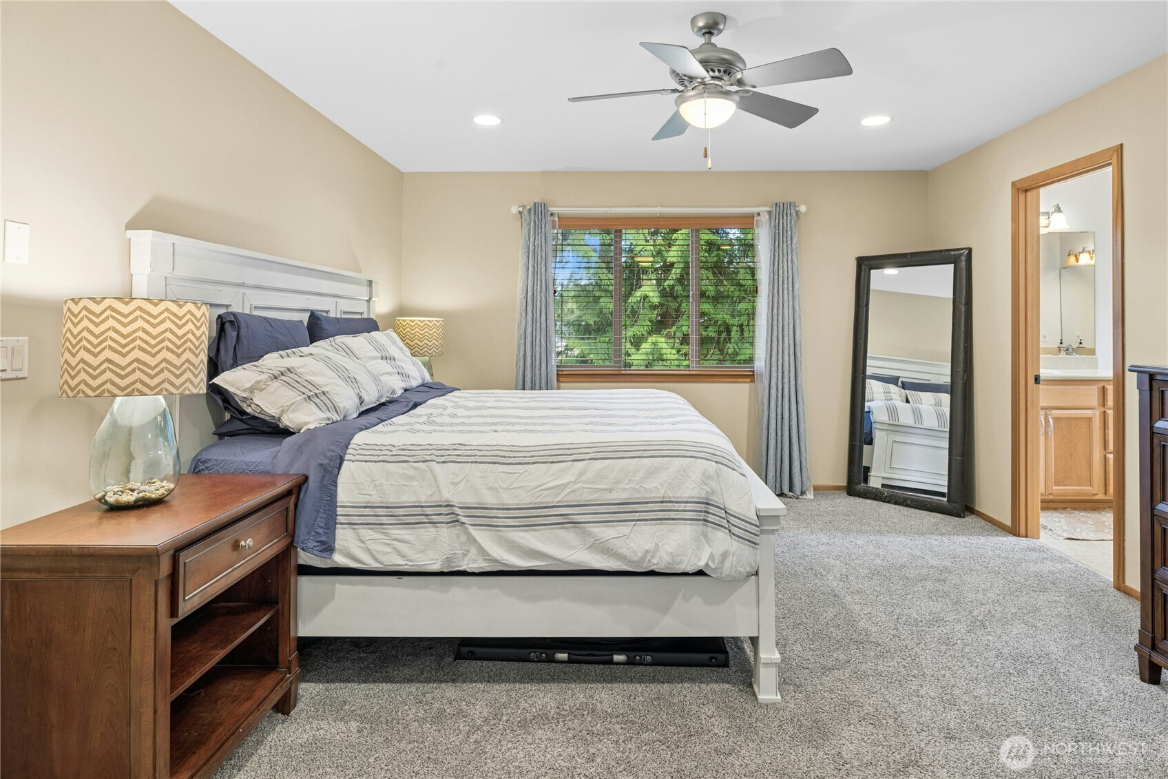 2517 NE Kevos Pond Drive Poulsbo WA 98370