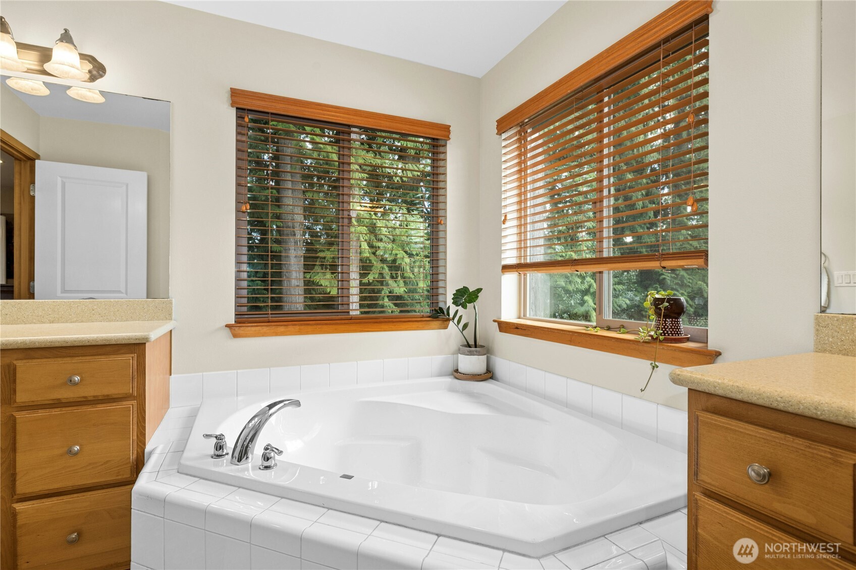 2517 NE Kevos Pond Drive Poulsbo WA 98370