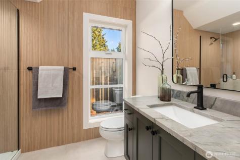 13104 NE 103rd Place Kirkland WA 98033