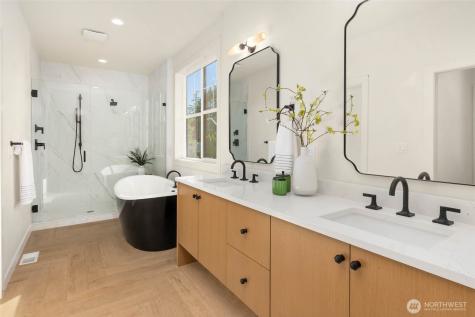 13104 NE 103rd Place Kirkland WA 98033