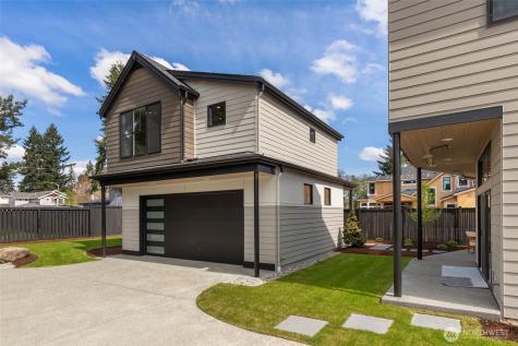 13104 NE 103rd Place Kirkland WA 98033