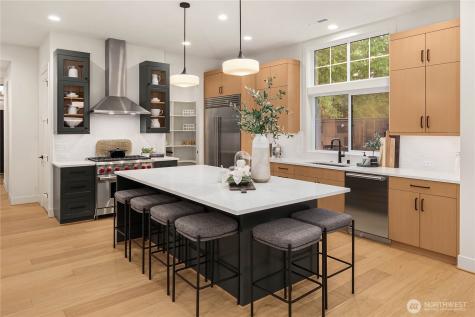 13104 NE 103rd Place Kirkland WA 98033