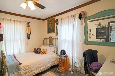 183 Wood Avenue Morton WA 98356