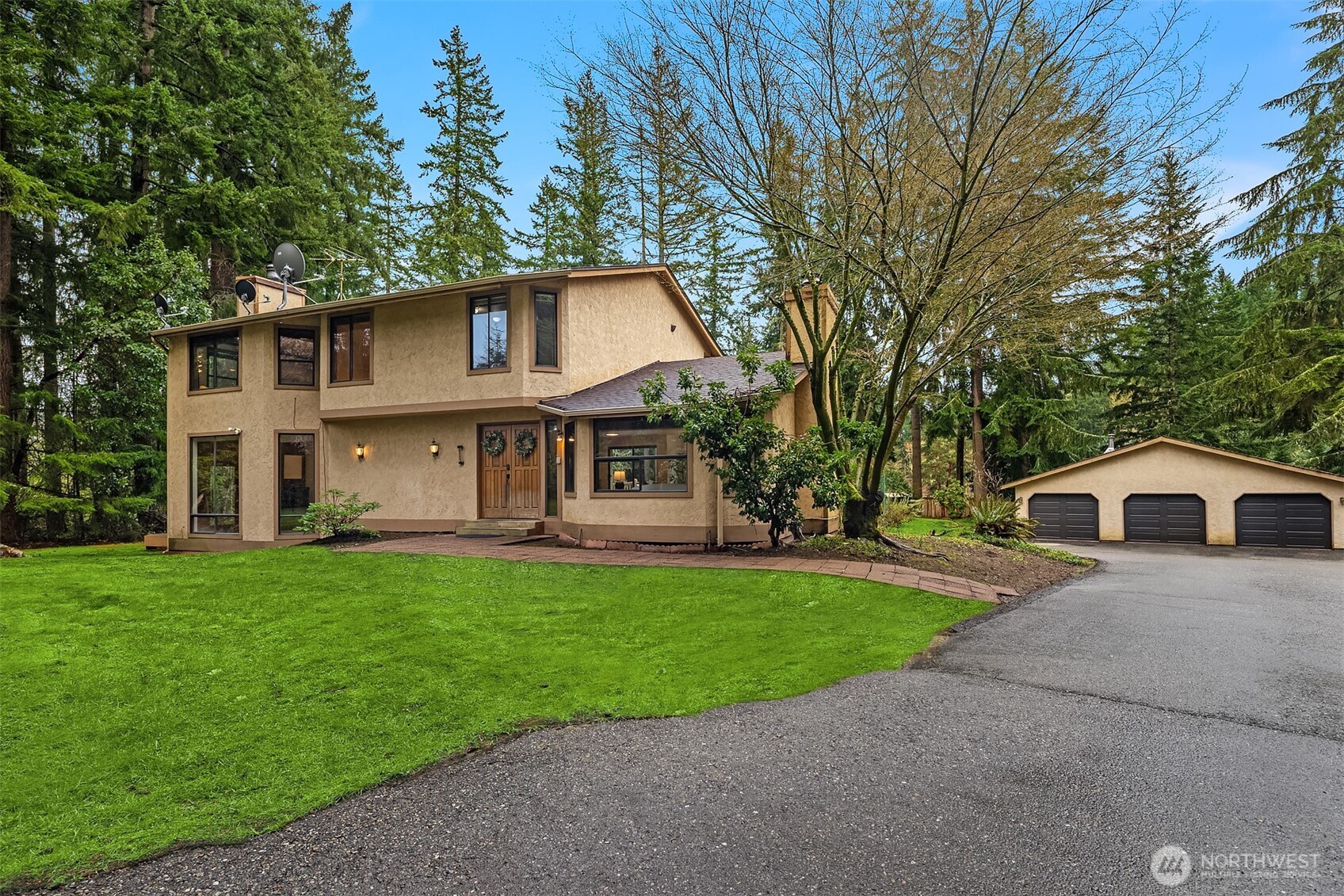 22223 NE 82nd Place Redmond WA 98053