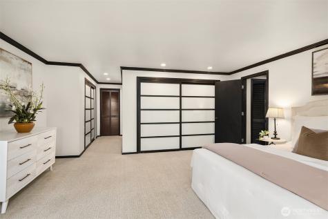 22223 NE 82nd Place Redmond WA 98053