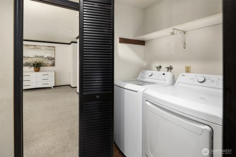 22223 NE 82nd Place Redmond WA 98053