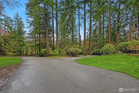22223 NE 82nd Place Redmond WA 98053