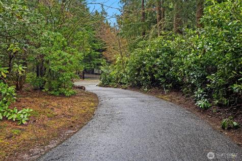 22223 NE 82nd Place Redmond WA 98053