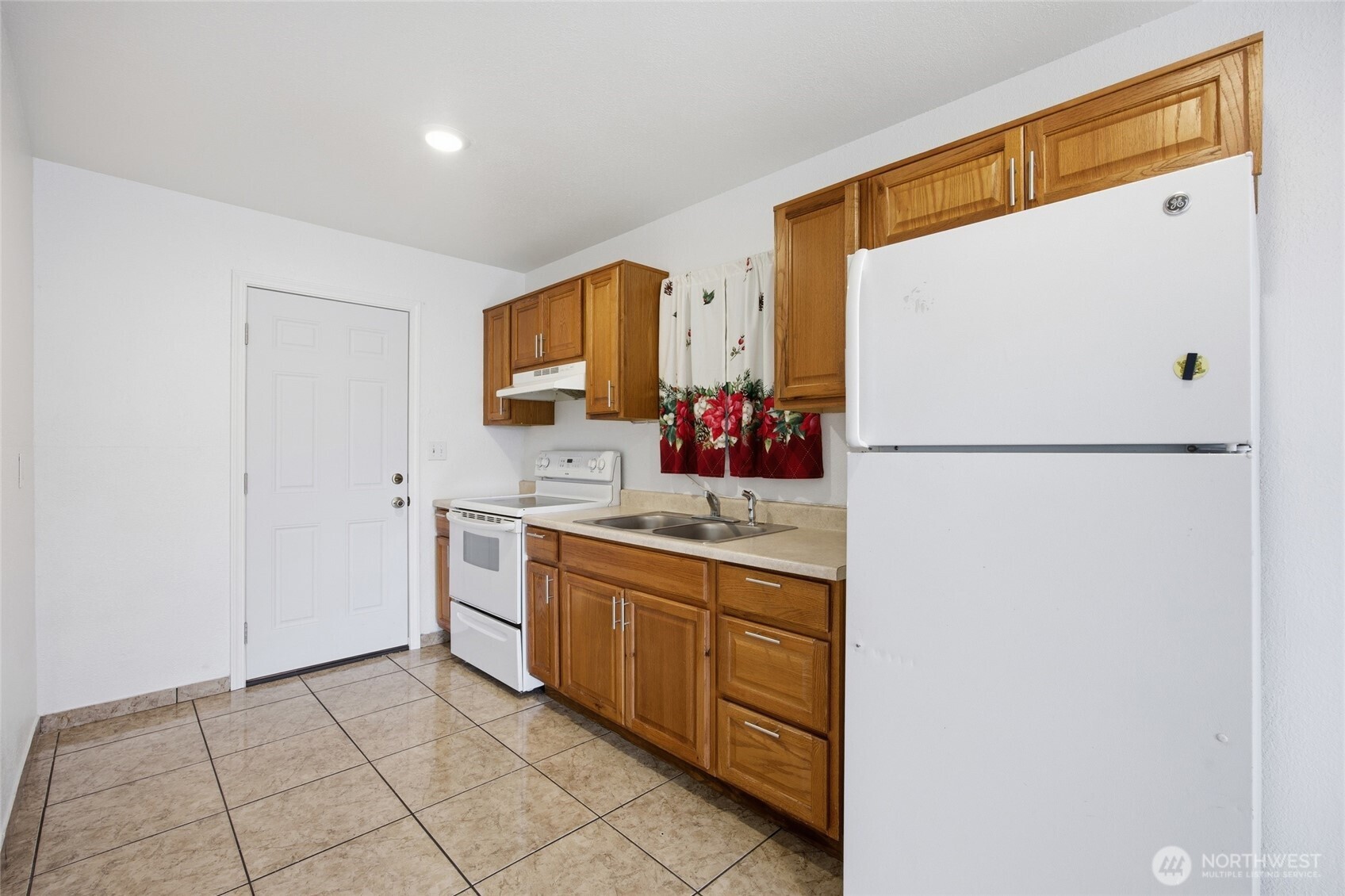 4243 NE Lincoln Drive Moses Lake WA 98837