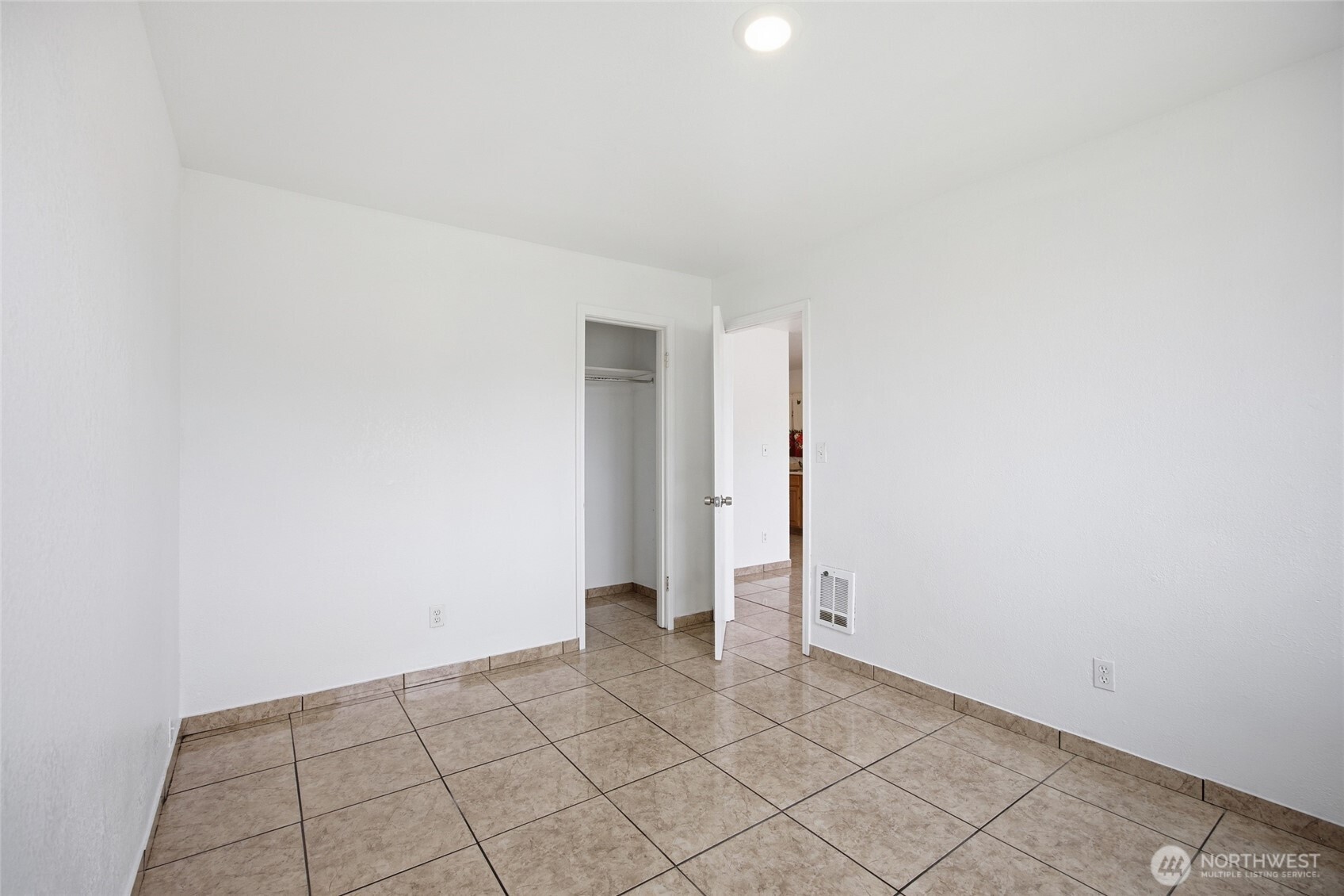 4243 NE Lincoln Drive Moses Lake WA 98837