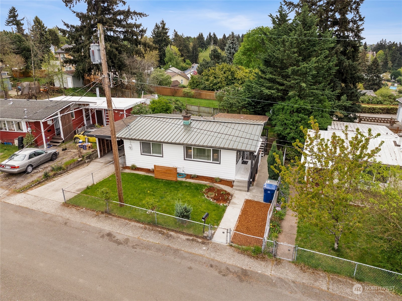 605 Camas Avenue Ne Renton WA 98056