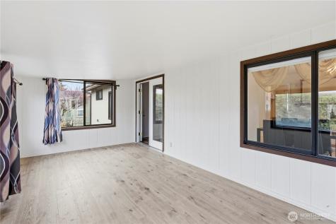 11436 SE 208th Street Kent WA 98031