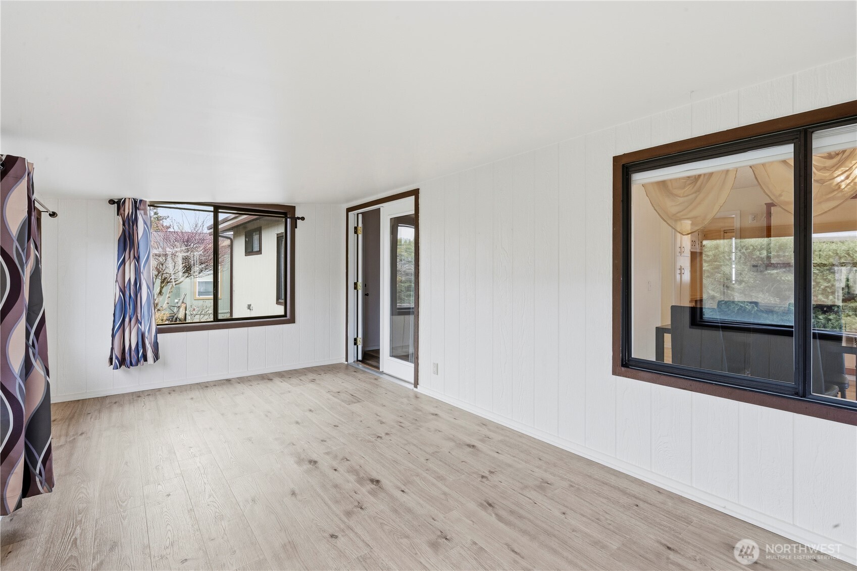 11436 SE 208th Street Kent WA 98031