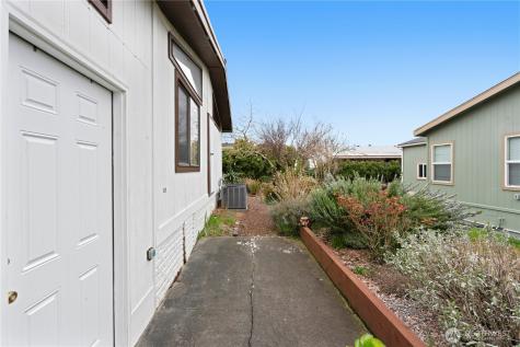 11436 SE 208th Street Kent WA 98031