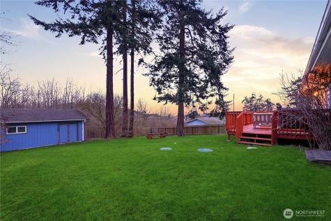 2569 Airline Way Oak Harbor WA 98277