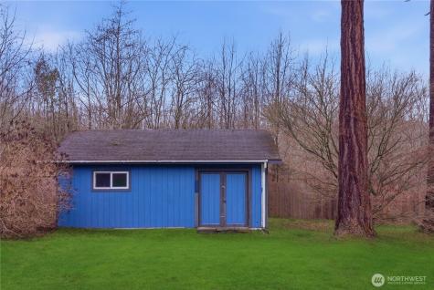 2569 Airline Way Oak Harbor WA 98277