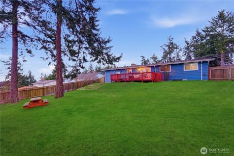 2569 Airline Way Oak Harbor WA 98277