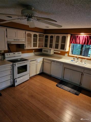 16 Valley View Circle Bellingham WA 98229