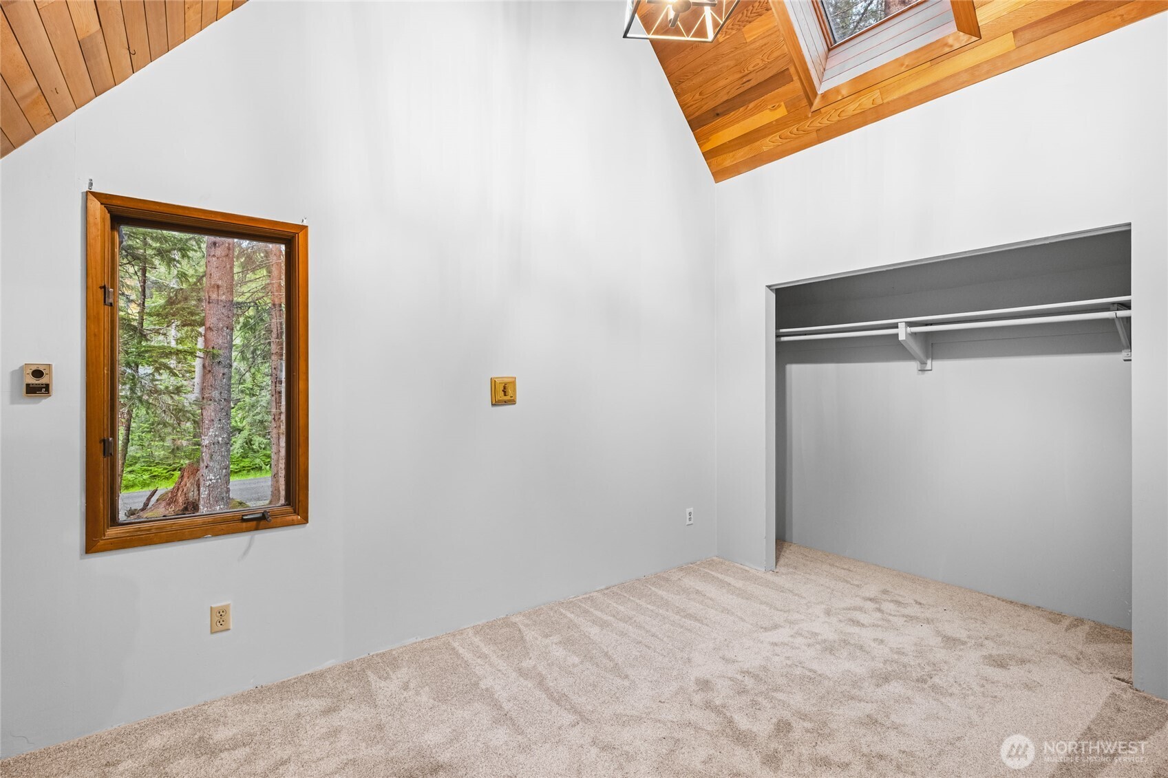 17118 Riverview Way E Enumclaw WA 98022