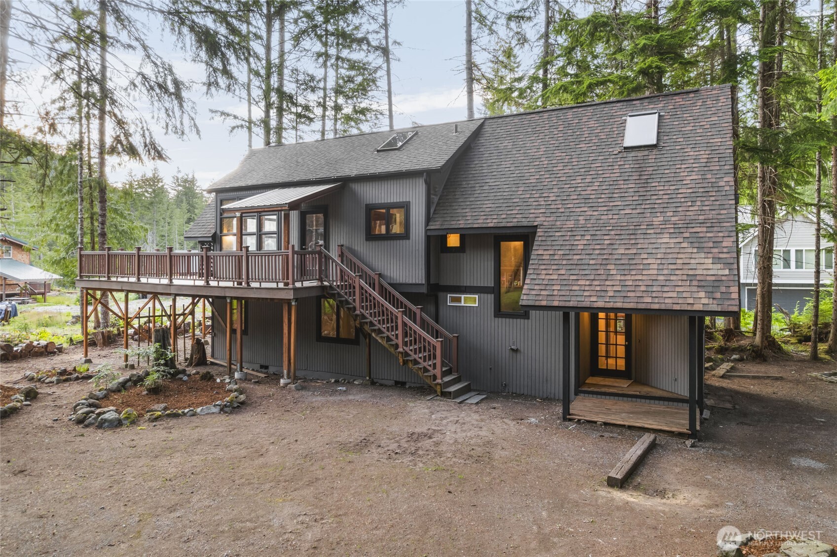 17118 Riverview Way E Enumclaw WA 98022