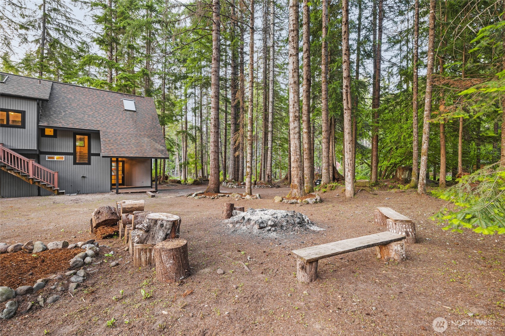 17118 Riverview Way E Enumclaw WA 98022