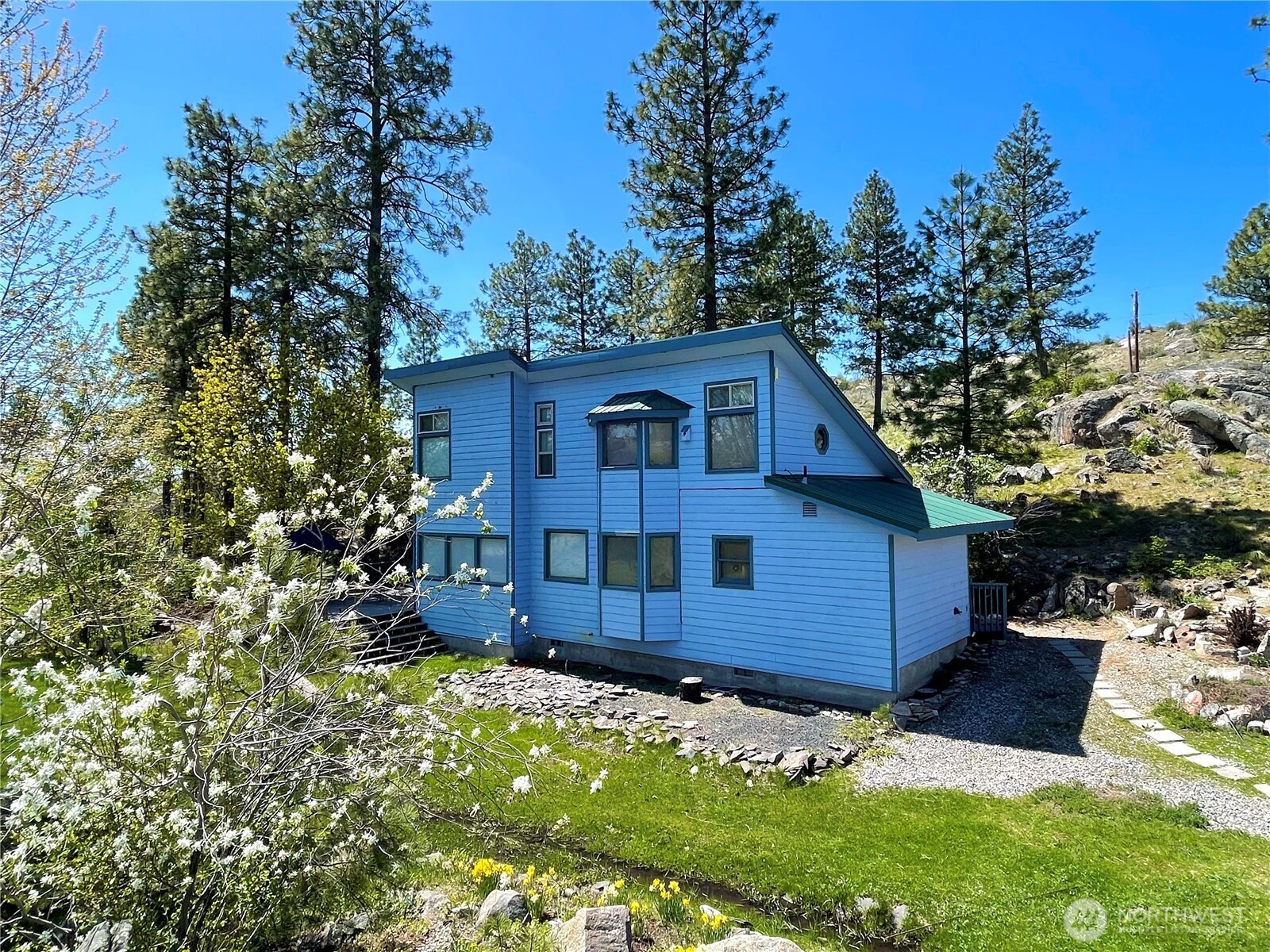 197 Cameron Lake Loop Road Okanogan WA 98840