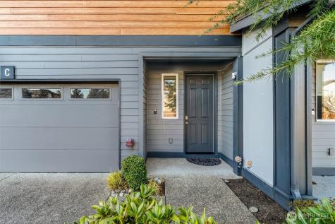 19326 37th Avenue SE Bothell WA 98012