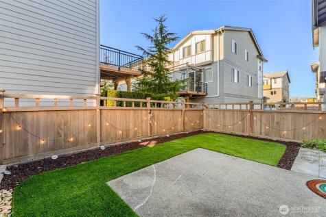 19326 37th Avenue SE Bothell WA 98012