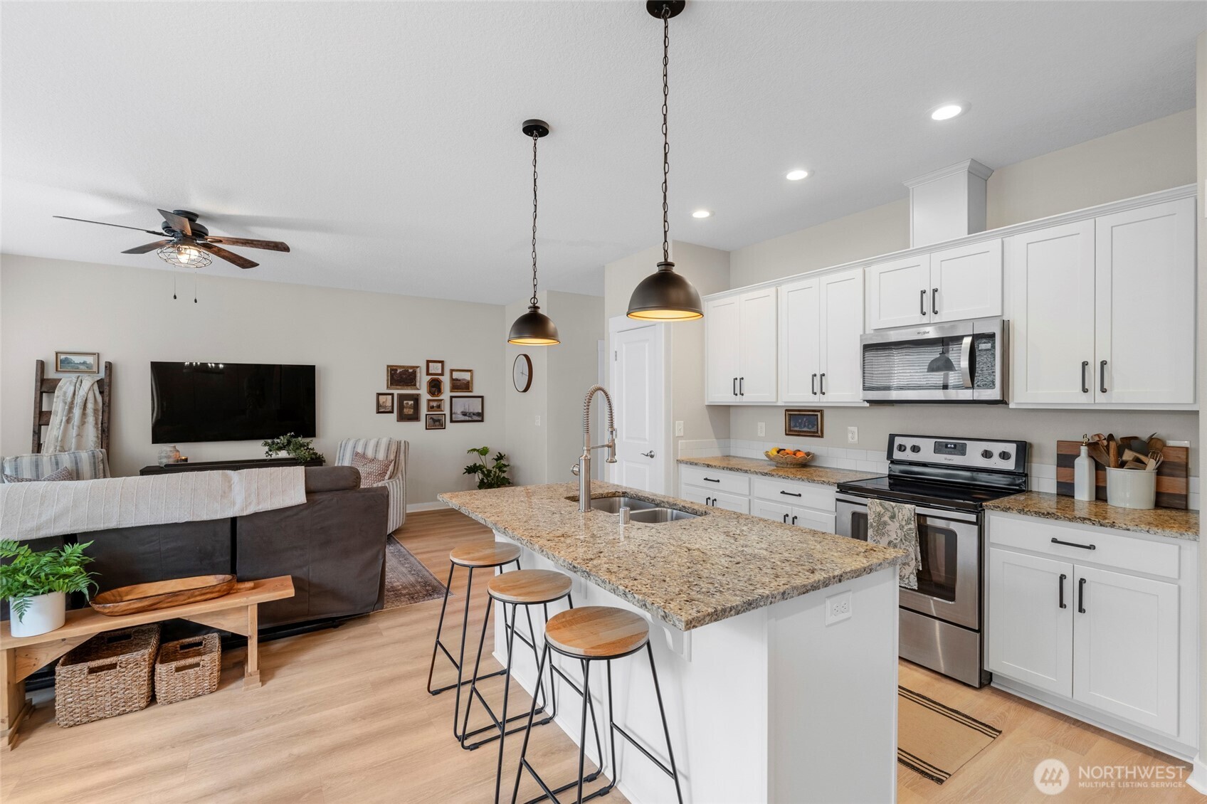 2301 Rosewood Lane Centralia WA 98531