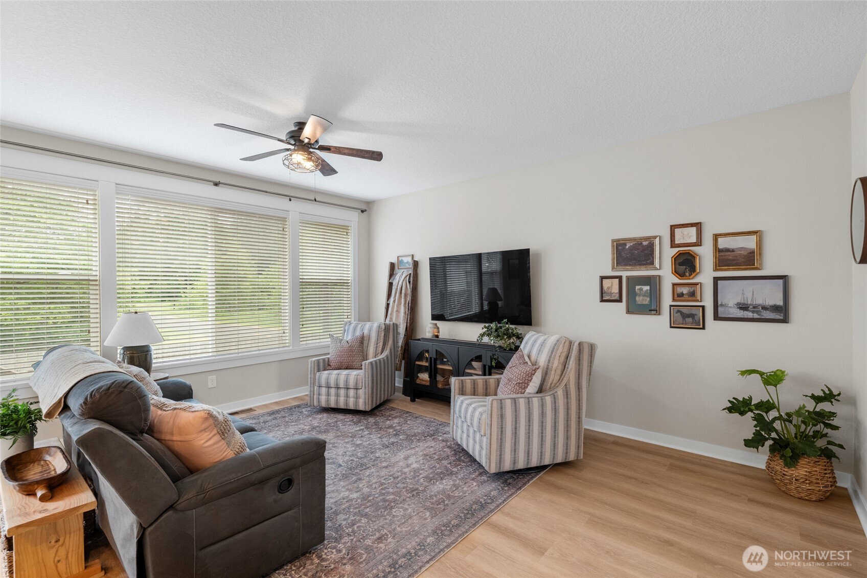 2301 Rosewood Lane Centralia WA 98531