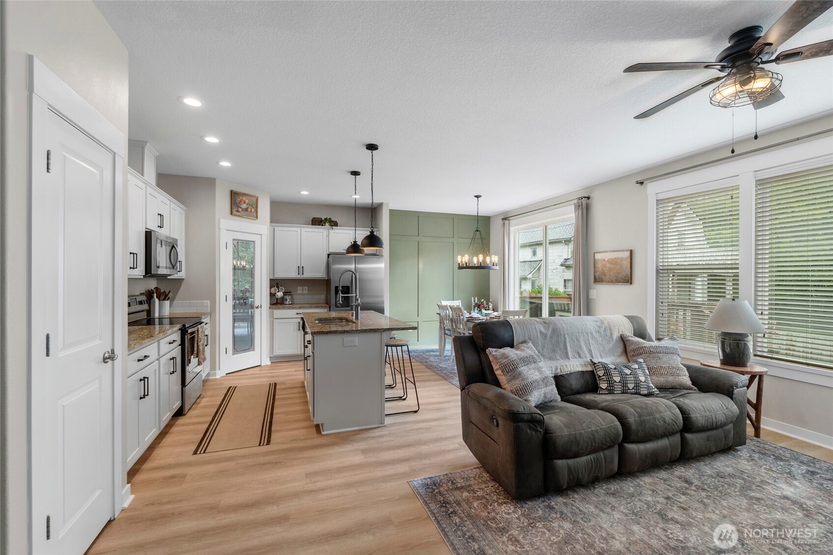 2301 Rosewood Lane Centralia WA 98531