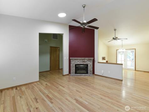 8606 146th Street Ct E Puyallup WA 98375