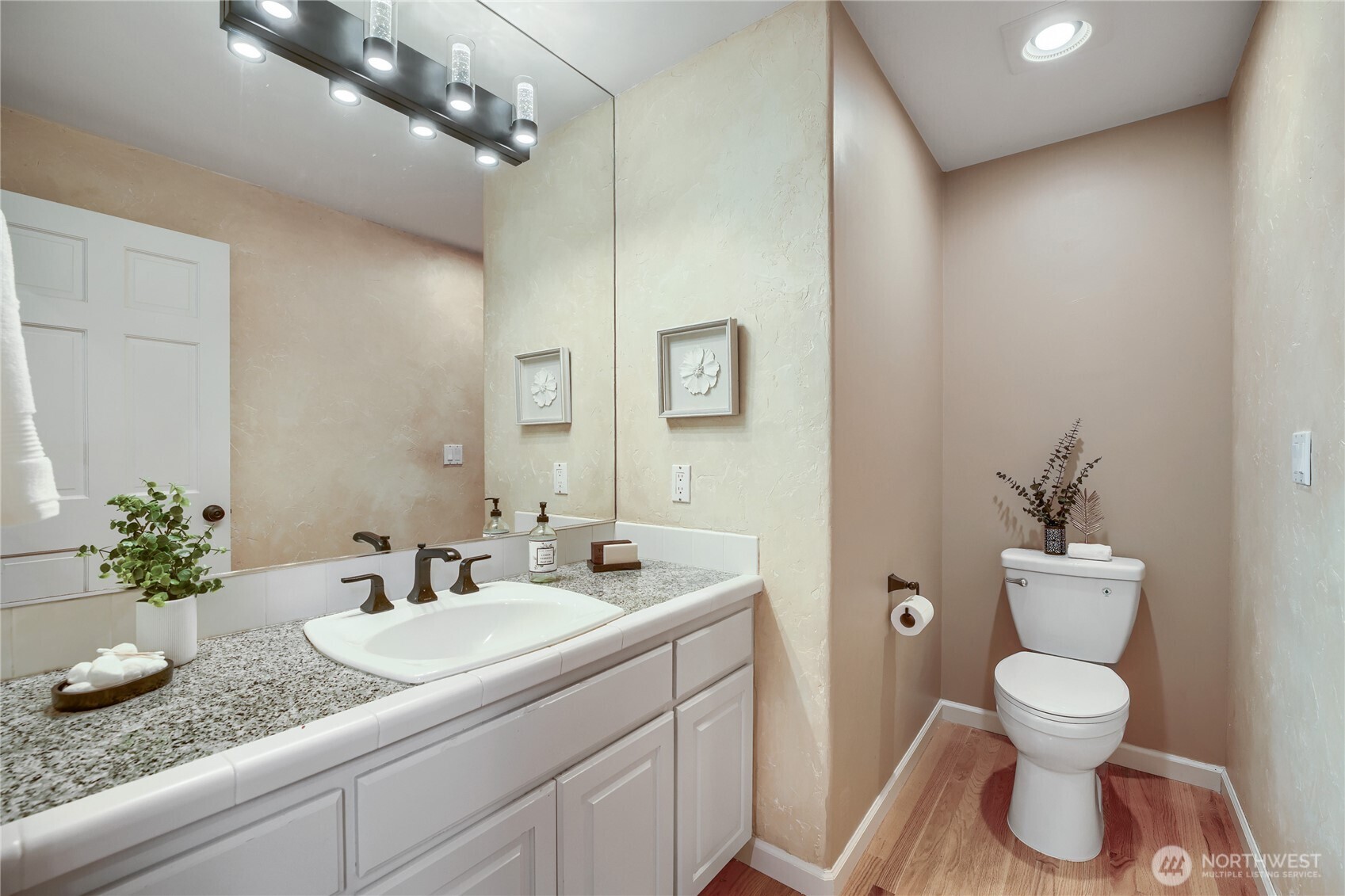 15810 SE 45th Place Bellevue WA 98006