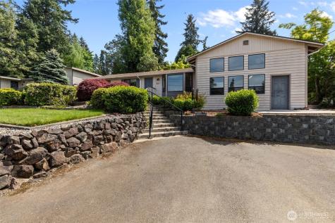 8111 NE 157th Kenmore WA 98028