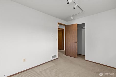 8111 NE 157th Kenmore WA 98028