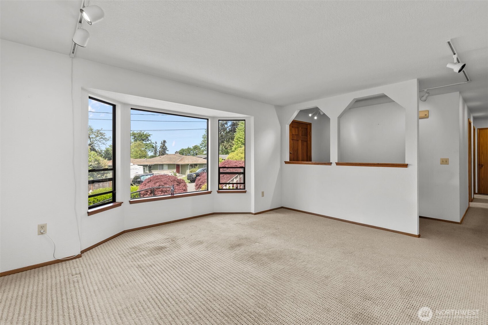 8111 NE 157th Kenmore WA 98028