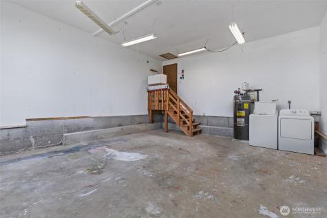 8111 NE 157th Kenmore WA 98028