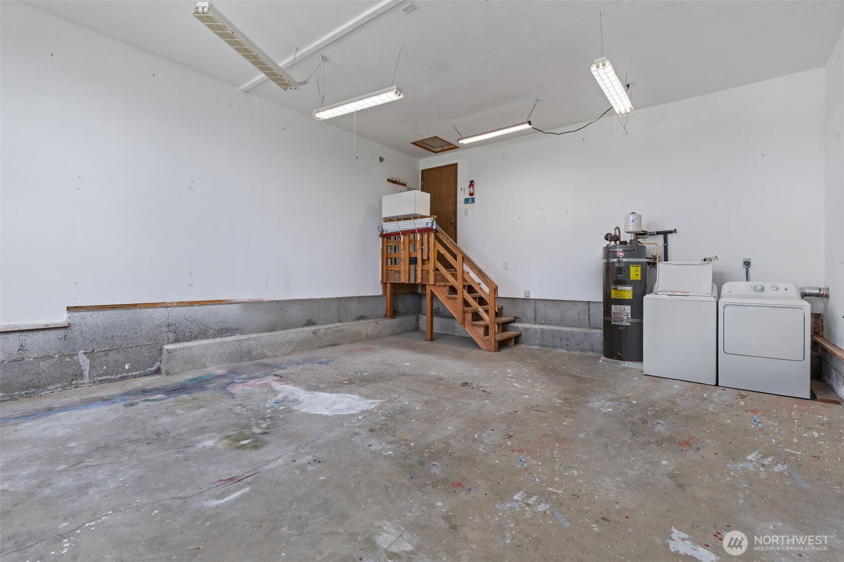 8111 NE 157th Kenmore WA 98028