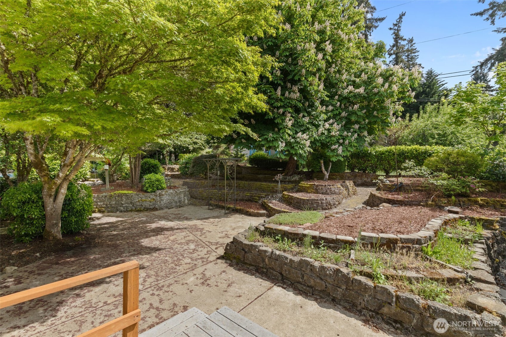 8111 NE 157th Kenmore WA 98028