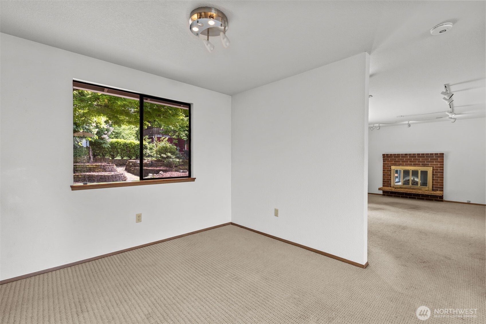 8111 NE 157th Kenmore WA 98028