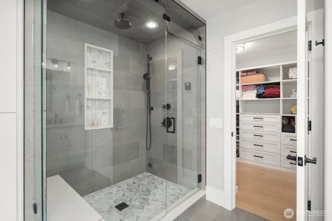 1650 204th Avenue NE Sammamish WA 98074