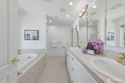 23410 SE 160th Place Issaquah WA 98027