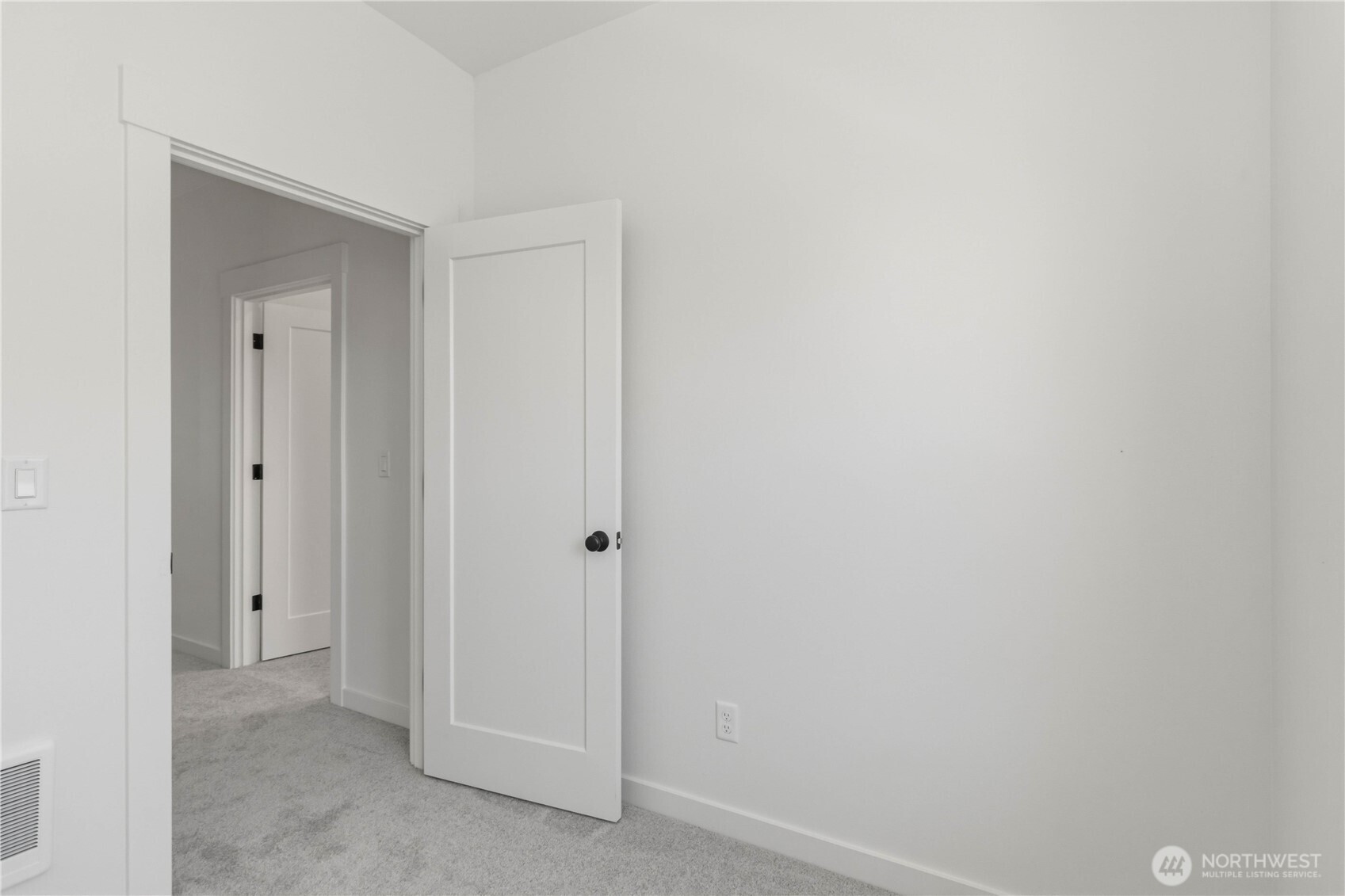 175 Coho Loop Woodland WA 98674