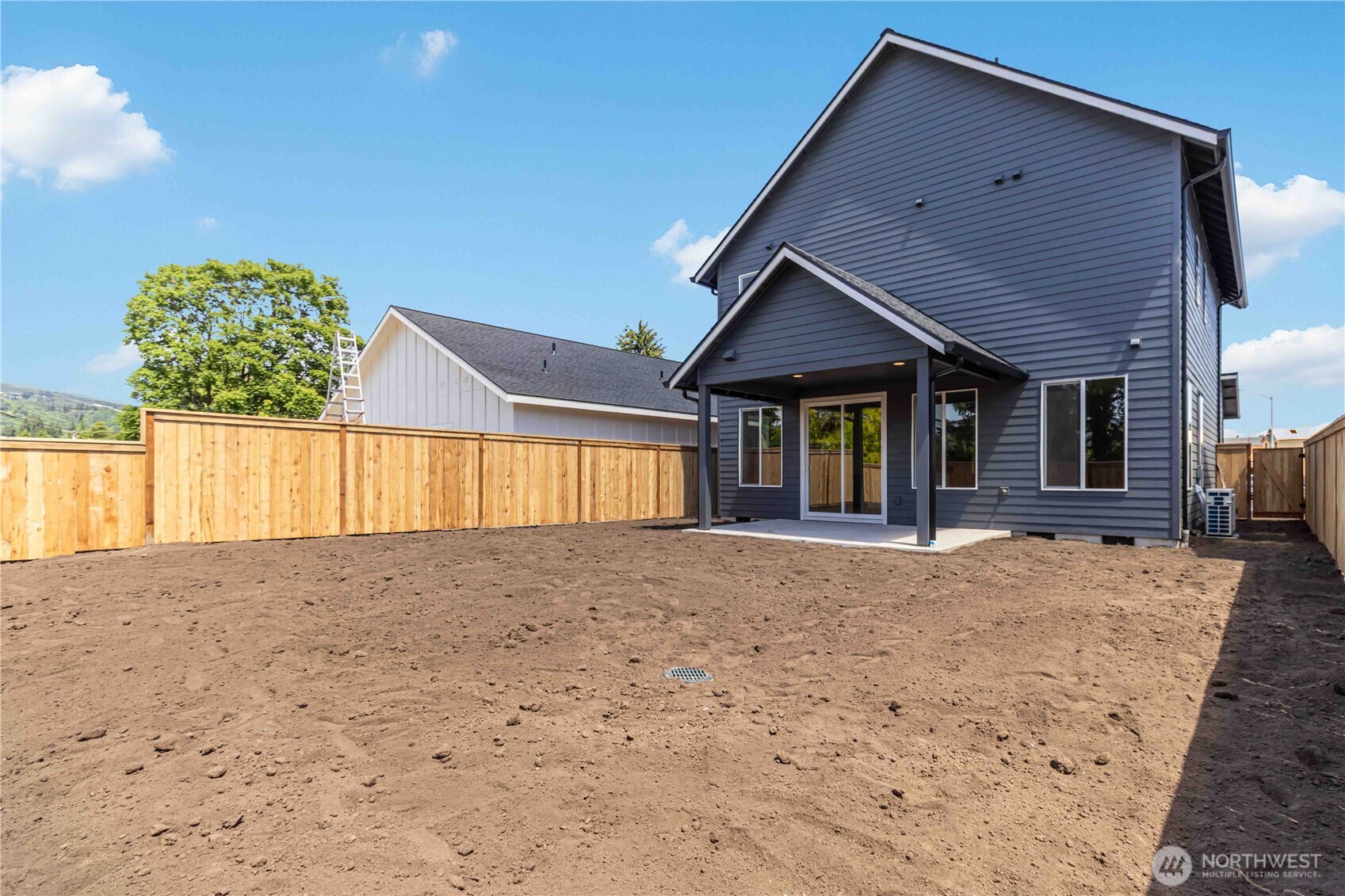 175 Coho Loop Woodland WA 98674
