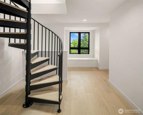 286 118th Avenue SE Bellevue WA 98005