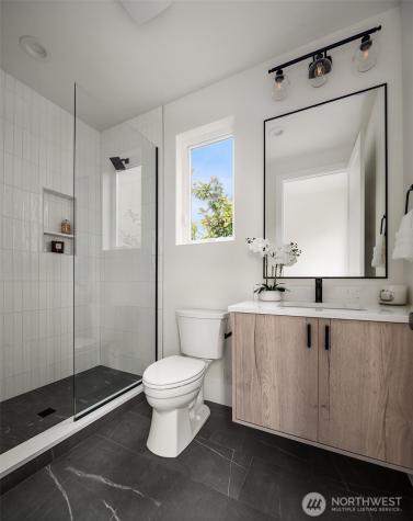 138 8th Court Kirkland WA 98033
